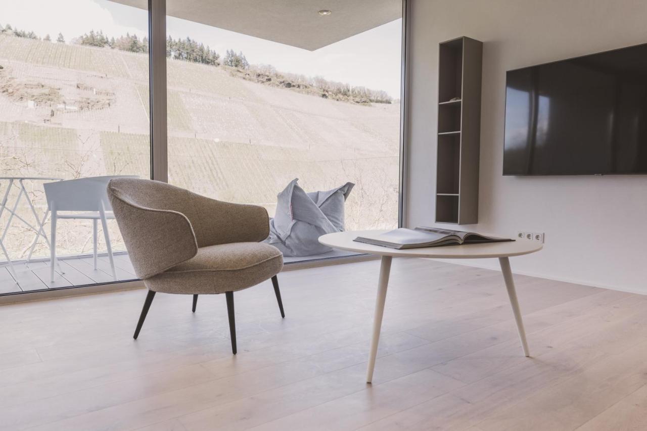 Steillage - Design Moselsuiten Mit Panoramablick Und Spa Brauneberg Exteriér fotografie