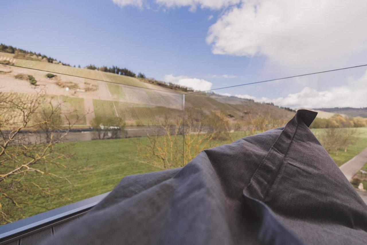 Steillage - Design Moselsuiten Mit Panoramablick Und Spa Brauneberg Exteriér fotografie